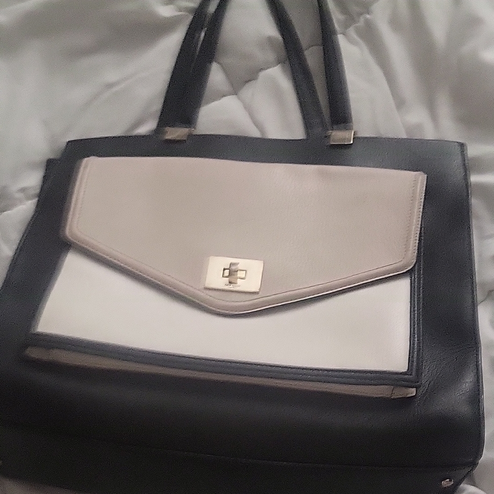 Kate SPADE Elegant Black and Cream Women's Handbag